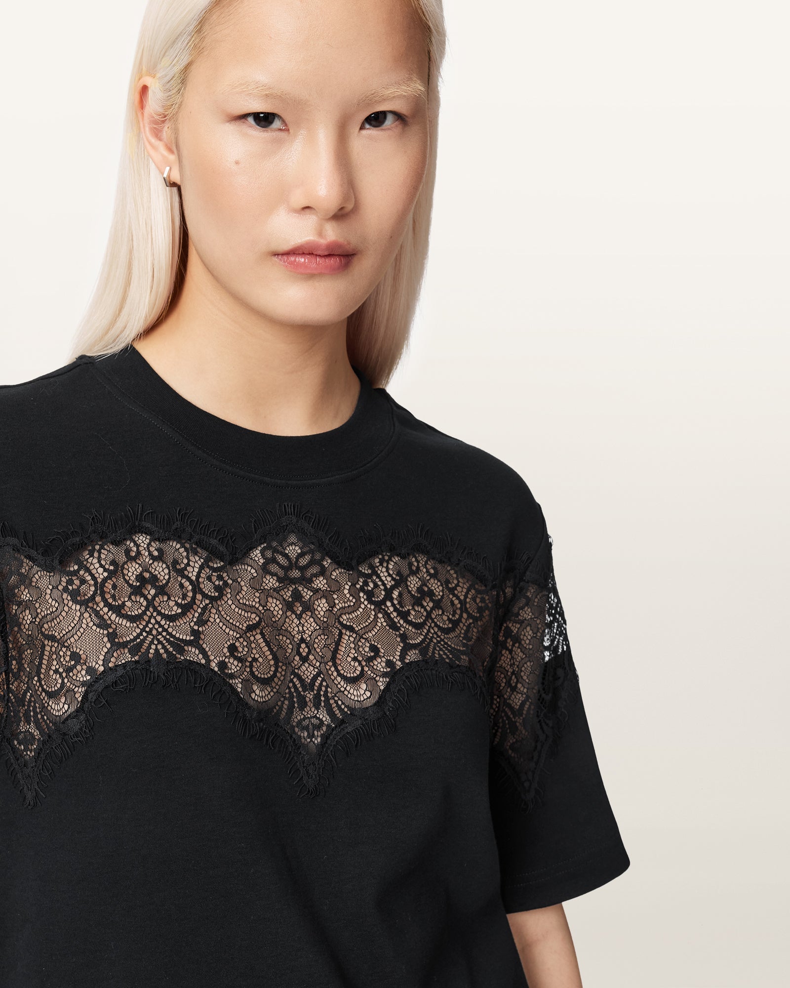 Lisa Lace Tee
